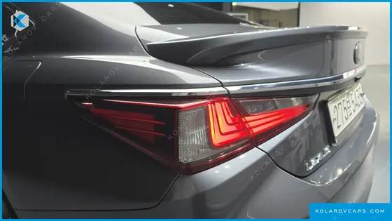 LEXUS ES EXECUTIVE