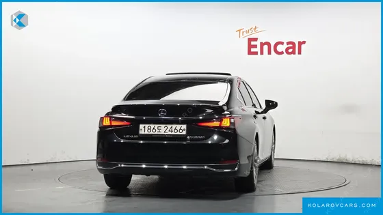 LEXUS ES LUXURY PLUS