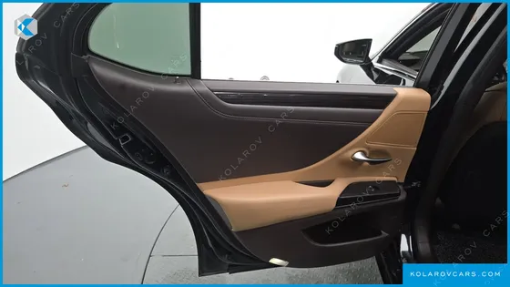 LEXUS ES LUXURY PLUS