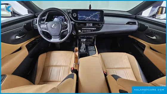 LEXUS ES EXECUTIVE