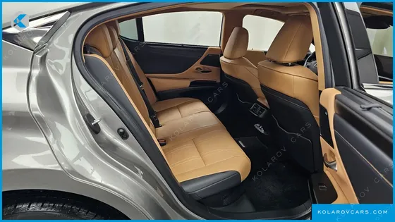 LEXUS ES EXECUTIVE