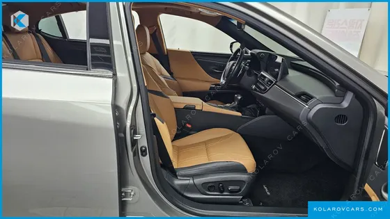 LEXUS ES EXECUTIVE