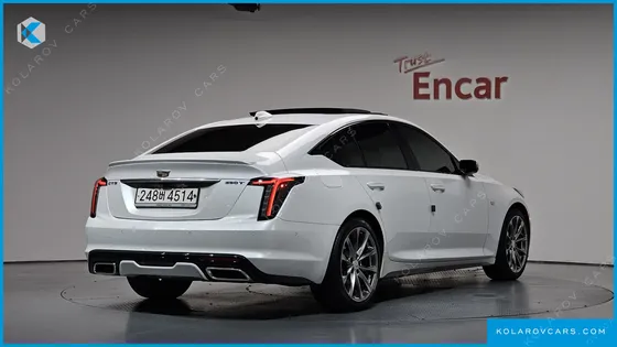 CADILLAC CT5 2.0 SPORT