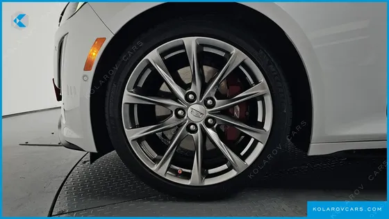 CADILLAC CT5 2.0 SPORT