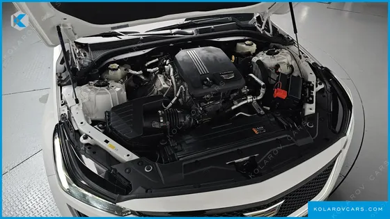 CADILLAC CT5 2.0 SPORT