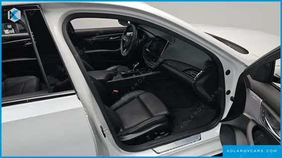 CADILLAC CT5 2.0 SPORT