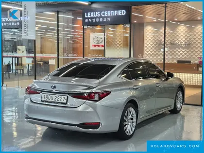 LEXUS ES LUXURY PLUS