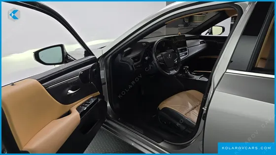 LEXUS ES EXECUTIVE