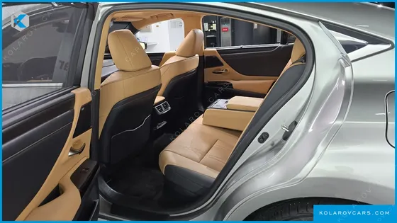 LEXUS ES EXECUTIVE