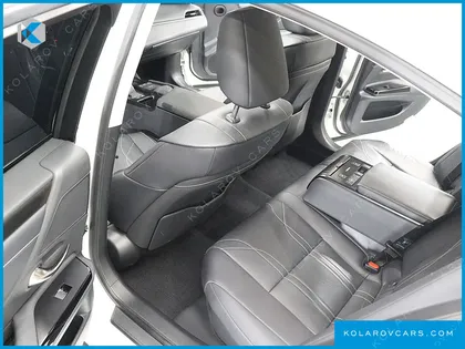 LEXUS ES LUXURY PLUS