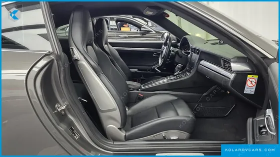PORSCHE 911 CARRERA