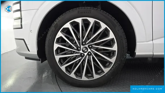 HYUNDAI PALISADE GASOLINE 2.5T 4WD 9-SEATER