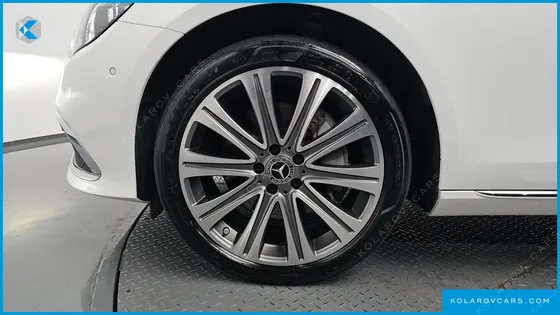 MERCEDES E-CLASS E300E 4MATIC EXCLUSIVE