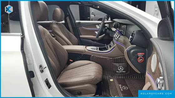 MERCEDES E-CLASS E300E 4MATIC EXCLUSIVE