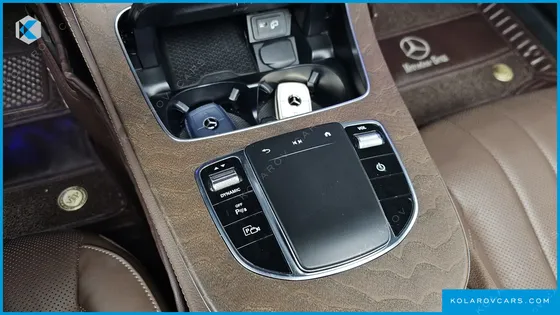 MERCEDES E-CLASS E300E 4MATIC EXCLUSIVE