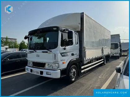 HYUNDAI MEGA TRUCK GOLD
