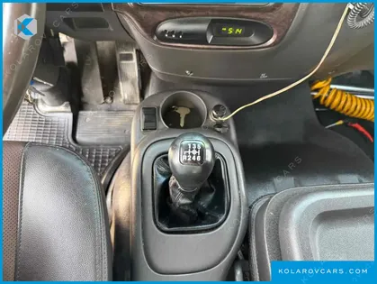 HYUNDAI MEGA TRUCK GOLD