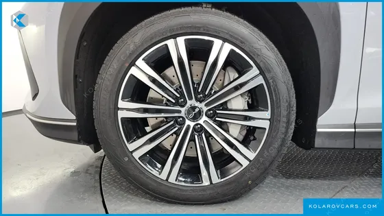 BYD SEALION 7 BASE