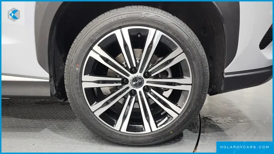 BYD SEALION 7 BASE