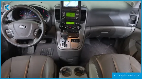 KIA CARNIVAL GRAND CARNIVAL GLX