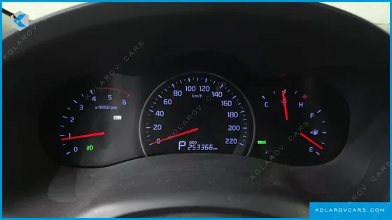 KIA CARNIVAL GRAND CARNIVAL GLX