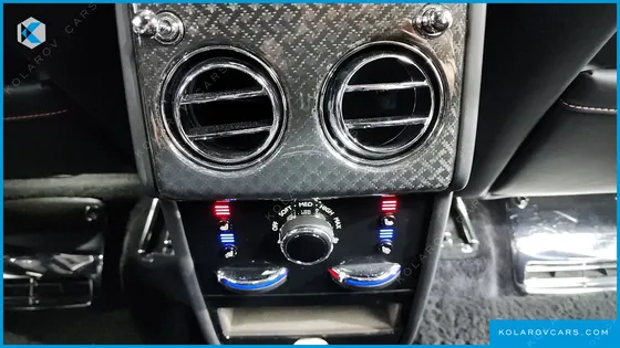 ROLLS ROYCE CULLINAN 6.7 V12 BLACK BADGE