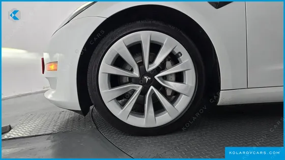 TESLA MODEL 3 LONG RANGE AWD