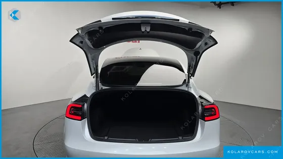 TESLA MODEL 3 LONG RANGE AWD