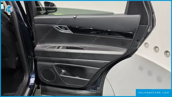 GENESIS GV80 2.5T GASOLINE 2WD