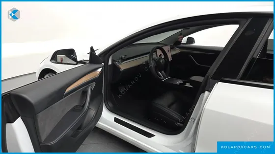 TESLA MODEL 3 LONG RANGE AWD