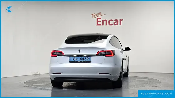 TESLA MODEL 3 RWD