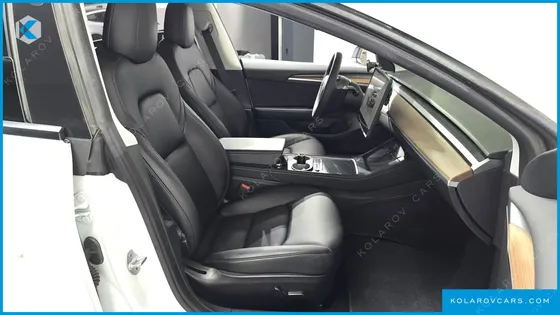 TESLA MODEL 3 RWD