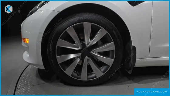 TESLA MODEL 3 LONG RANGE AWD