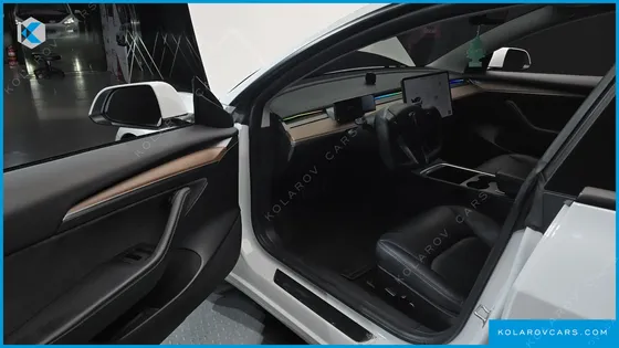 TESLA MODEL 3 LONG RANGE AWD