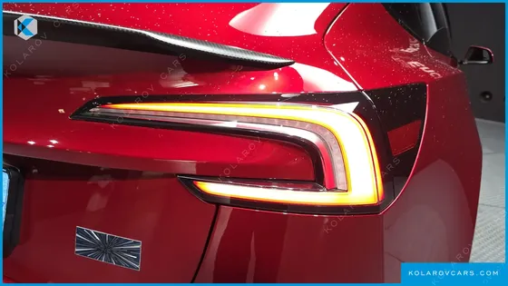 TESLA MODEL 3 PERFORMANCE AWD