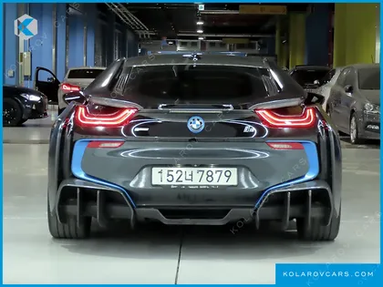 BMW I8 COUPE