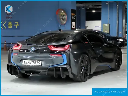 BMW I8 COUPE