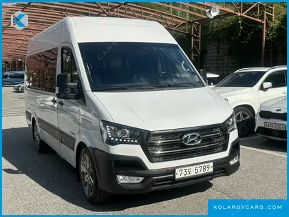 HYUNDAI SOLATI 15-SEATER