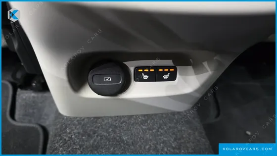 VOLVO XC40 B4 ULTRA BRIGHT