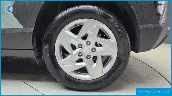 HYUNDAI KONA GASOLINE 2.0 2WD