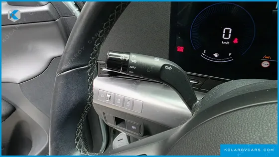 HYUNDAI KONA GASOLINE 2.0 2WD