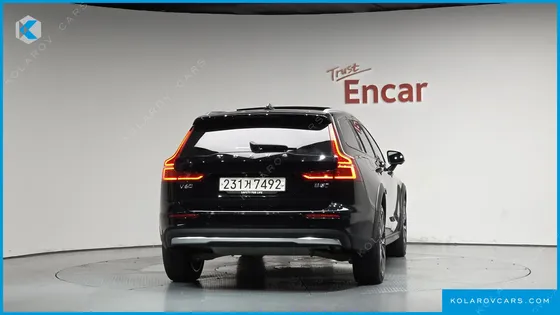VOLVO V60 B5 ULTIMATE AWD