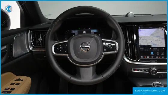 VOLVO V60 B5 ULTIMATE AWD