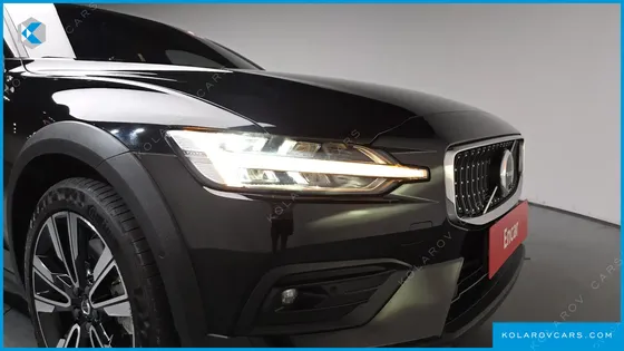 VOLVO V60 B5 ULTIMATE AWD