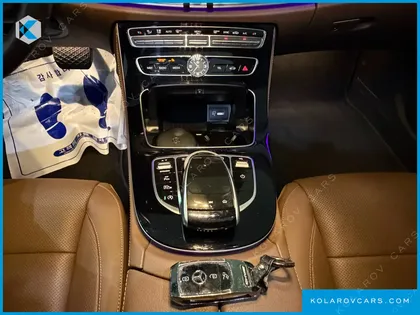 MERCEDES E-CLASS E300 4MATIC AMG LINE
