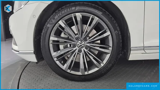 VOLKSWAGEN PASSAT 2.0 TDI 4MOTION PRESTIGE