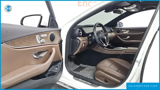 MERCEDES E-CLASS E220D 4MATIC EXCLUSIVE