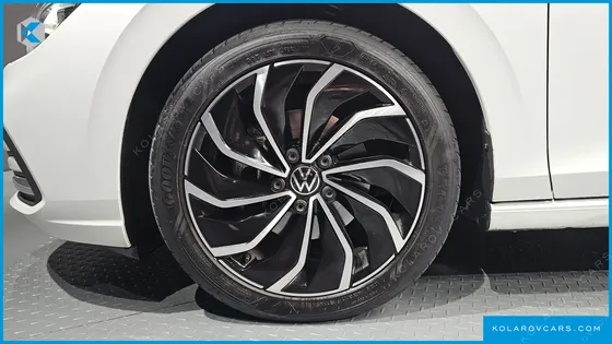 VOLKSWAGEN GOLF 2.0 TDI PRESTIGE