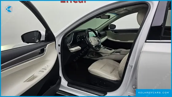 HYUNDAI GRANDEUR LE BLANC