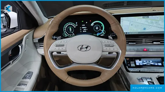 HYUNDAI GRANDEUR CALLIGRAPHY